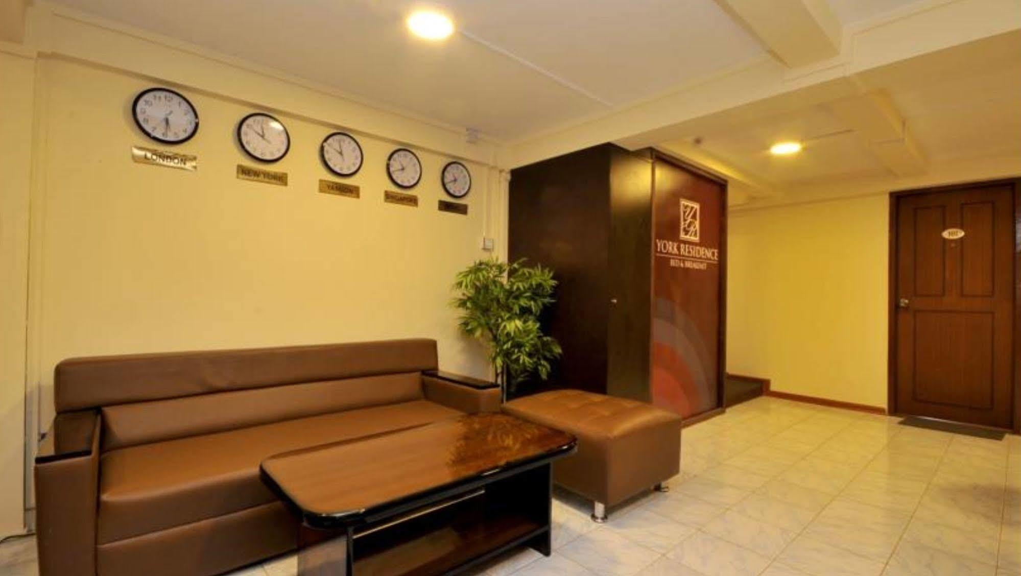 York Residence Γιανγκόν Εξωτερικό φωτογραφία